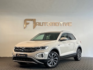 Volkswagen T-Roc 1.5 TSI R-Line Keyless|Sfeer|IQ|Camera|Lane