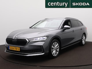 Skoda Superb Combi 1.5 TSI 150Pk Automaat Navigatie - PDC - Trekhaak - Camera - LED - Stoelverwarming