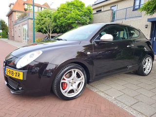 Alfa Romeo Mito 1.4 T Distinctive Nieuwe apk