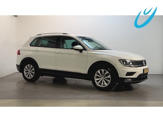 Volkswagen Tiguan 1.5 TSI Comfortline Business Navigatie Parkeersensoren App-Connect DAB+