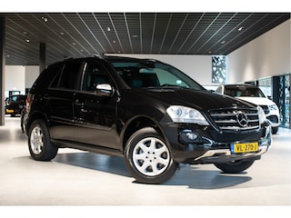 Mercedes-Benz M-klasse 320 Cdi Grijs kenteken Facelift|Trekhaak|Schuifdak|Leder|Comand|Xenon|volledige historie