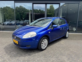 Fiat Punto Grande Punto 1.4 Dynamic ,Airco ,elekt Pakket ,LM Velgen