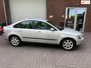 Volvo S40 2.4 Momentum|AUTOMAAT|NIEUWE APK