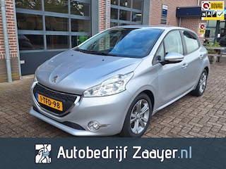 Peugeot 208 1.2 VTi Envy nette auto dist riem vern bij 104000 km