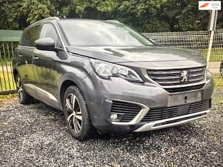 Peugeot 5008 1.2 PureTech Allure|131pk|Navi