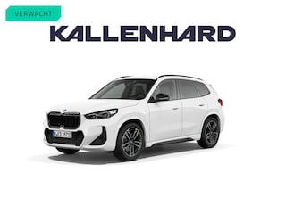 BMW iX1 xDrive30 M-Sport - Massage + Memoryzetel - Head-up - Harman Kardon