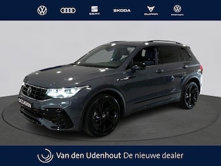 Volkswagen Tiguan 1.5 TSI R-Line Business+ | Trekhaak | Panoramadak | Black Style |