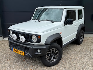 Suzuki Jimny 1.5 Stijl | HELLA | 4-PERS | CLIMATE CONTROL | ALL TERRAIN BANDEN