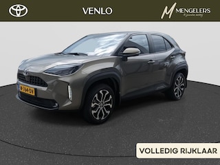 Toyota Yaris Cross 1.5 Hybrid First Edition | Rijklaar | Trekhaak | All Season |