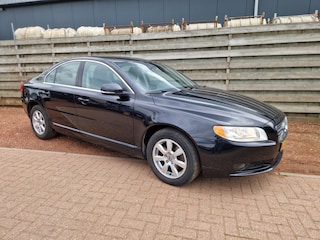 Volvo S80 1.6 T4 Automaat Kinetic Dealer onderhouden