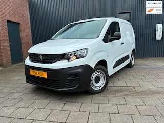 Peugeot Partner 1.2 PureTech Pro, BTW/BPM VRIJ!