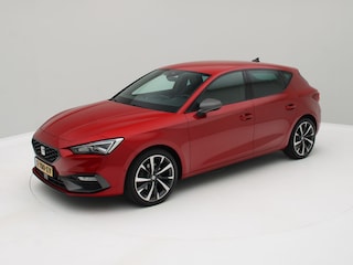 Seat Leon 1.5 eTSI FR Launch Edition Camera / Full matrix LED / Virtual Cockpit / Origineel NL