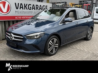 Mercedes-Benz B-klasse 250 e 17"/Panoramadak/Trekhaak/Head-up/Dodehoek/Adaptieve cruise/Camera/Stoelverwarming/Sfeerverlichting/Apple Carplay & Android Auto