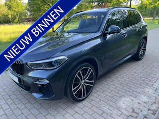 BMW X5 xDrive45e High Executive M-Sport Pano, Head-up, Sport Stoelen