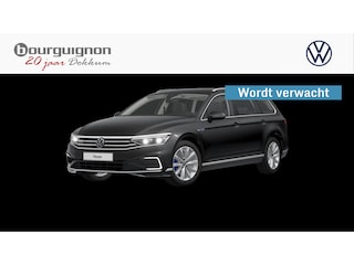 Volkswagen Passat Variant 1.4 TSI PHEV GTE Business | 218PK | Trekhaak | Elec A-klep | Matrix LED | A-Camera |