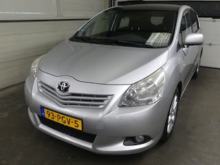 Toyota Corolla Verso 1.8 VVT-i Business Limited - Automaat - Trekhaak