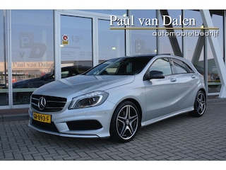 Mercedes-Benz A180 AUTOMAAT AMG LINE Night Pakket | NL Auto | Panodak | Xenon | Navi | Stoelverwarming | 18 Inch | Pdc V- A | Trekhaak afn. |