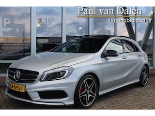 Mercedes-Benz A180 AUTOMAAT AMG LINE Night Pakket | NL Auto | Panodak | Xenon | Navi | Stoelverwarming | 18 Inch | Pdc V- A | Trekhaak afn. |