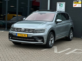 Volkswagen Tiguan 1.5 TSI Highline Business R 7p./PANO-DAK/CAMERA/CARPLAY/NL-AUTO NAP!!