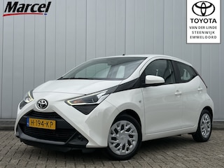 Toyota Aygo 1.0 VVT-i X-Play Automaat Trekhaak NL Auto Carplay Dealer Onderhouden