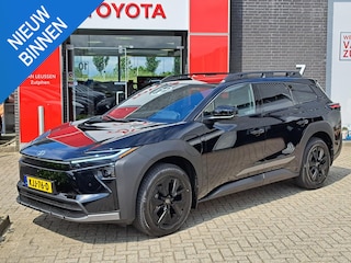 Toyota bZ4X Touring Executive AWD 75 kWh PANODAK JBL-AUDIO 1500KG TREKGEW STOELVERW/KOELING STUURVERW BLIND SPOT WARMTEPOMP EL-ACHTERKLEP