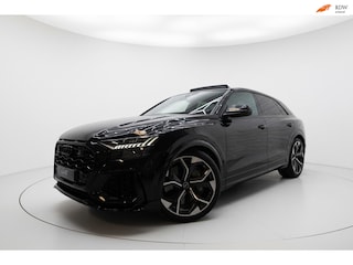 Audi Q8 RSQ8 4.0 TFSI quattro PANO AKRA HUD 3D B&O VOLL