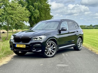 BMW X3 xDrive20i High Executive|M-sport stoelen|Pano|haak|NL-auto