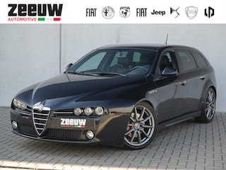 Alfa Romeo 159 Sportwagon 1.750 TBI Turbo 200 PK TI | Leder | Bose | Xenon | Cruise | 19"
