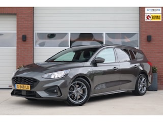 Ford Focus Wagon 1.0 EcoBoost ST Line Business Automaat - Winterpack - LED - Carplay - Camera - Keyless - Parking pack