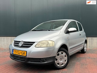 Volkswagen Fox 1.2 Trendline * 3-Deurs * Elek-Ramen * Nieuw APK *
