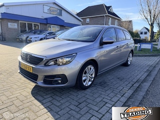 Peugeot 308 SW 1.2 PureTech Blue Lease Executive