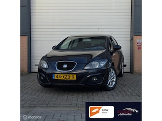 Seat Leon 1.4 TSI Businessline High / CARPLAY / NIEUWE APK