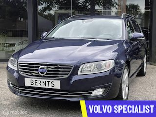 Volvo V70 T4 Momentum|Automaat|Standkachel|Trekhaak|Leder|Navi|