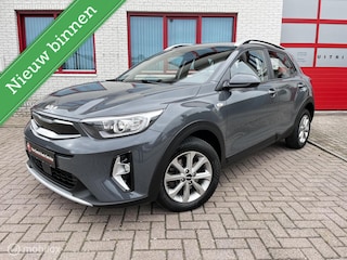 Kia Stonic 1.0 T-GDi MHEV NAVI / CAMERA / CRUISE