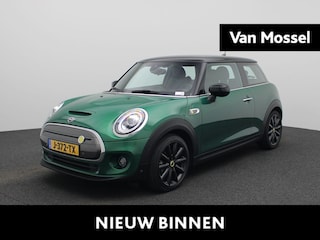Mini Mini Charged 33 kWh 184PK | Harman Kardon Audio | Head-Up Display | *Britisch Racing Green* | Stoelverwarming | Lederen Bekleding | Zwarte Lichtmetalen Velgen | Apple CarPlay & Android Auto