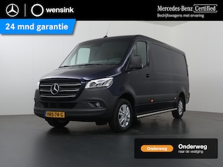 Mercedes-Benz Sprinter 317 CDI | AUT. | L2 H1 | RWD | NAVIGATIE | CRUISE CONTROL | LED LAMPEN | ACHTERUITRIJCAMERA | APPLE CARPLAY | ANDROID AUTO | NL AUTO | DEALER ONDERHOUDEN | SIDE BARS | LICHTMETALEN WIELEN | CERTIFIED