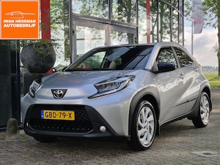 Toyota Aygo 1.0 VVT-i MT first | Climate Control | Navigatie via Apple Carplay | Stoelverwarming | Parkeercamera | Cruise Control