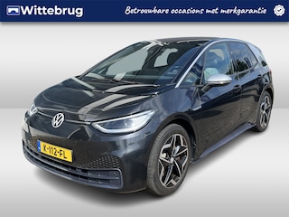 Volkswagen ID.3 First Plus 58 kWh / SOH 93 %/ AUTOMAAT/ TREKHAAK/ ACC/ PARK.SENSOREN V+A/ CAMERA/ STOELVERWARMING/ APP-CONNECT/ KEYLESS/ DIGITAL DASH/ RIJ-MODI/ NAVI/ DAB/ CLIMA/ LED