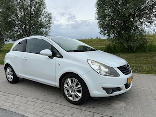 Opel Corsa 1.4-16V Color Edition incl nw apk garantie kl beurt!