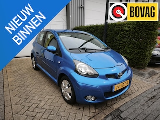 Toyota Aygo 1.0-12V Dynamic Blue Airco Toerenteller CV