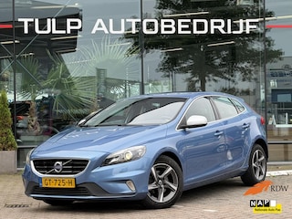 Volvo V40 2.0 D2 R-Design 2015 HalfLeder Navi Goed onderh