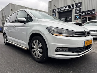 Volkswagen Touran 2.0 TDI SCR AUTOMAAT / 206 DKM / DEALER ONDERHOUDEN