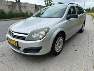 Opel Astra Wagon 1.6 Business Automaat! lees beschrijving