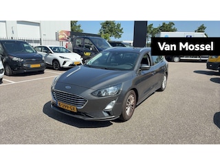 Ford Focus Wagon 1.0 EcoBoost Titanium Business Winterpack