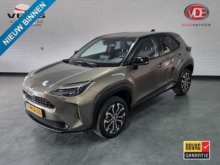 Toyota Yaris Cross 1.5 Hybrid Bi-Tone / PDC / BSM