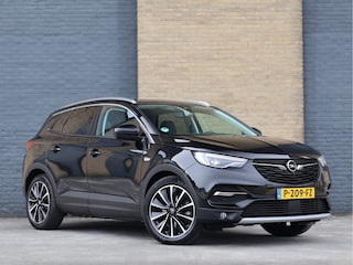 Opel Grandland X 1.6 Turbo Hybrid4 Ultimate CarPlay | Cam | Stoelventilatie | Adaptive LED | PHEV