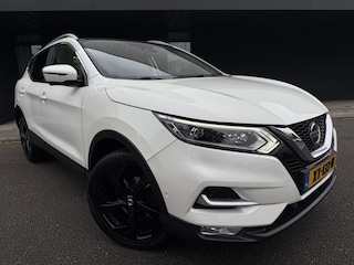Nissan Qashqai 1.2 Tekna - Trekhaak - Luxe uitvoering -