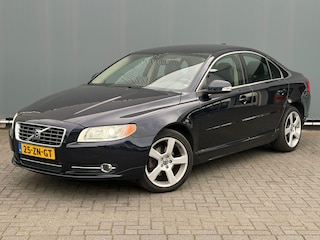 Volvo S80 2.5 T Summum AUTOMAAT | STOEL VERWARMING | LEDER | TREKHAAK | NAVI | CRUISE