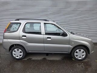 Suzuki Ignis 1.3-16V GL