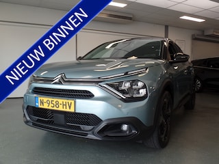Citroën C4 5drs 1.2 Puretech Shine 130pk!!, Navigatie, Clima controle, Cruise controle, Ledere bekleding,  Trekhaak afneembaar, Elek stoel, Camera A/V, Pano/schuifdak, Stoelverwarming, Xenon verlichting, Lm velgen 18'', Full options, N Bovag afleverpakket 695,-